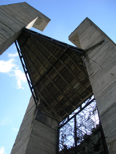 Монумент Дулаг-100
